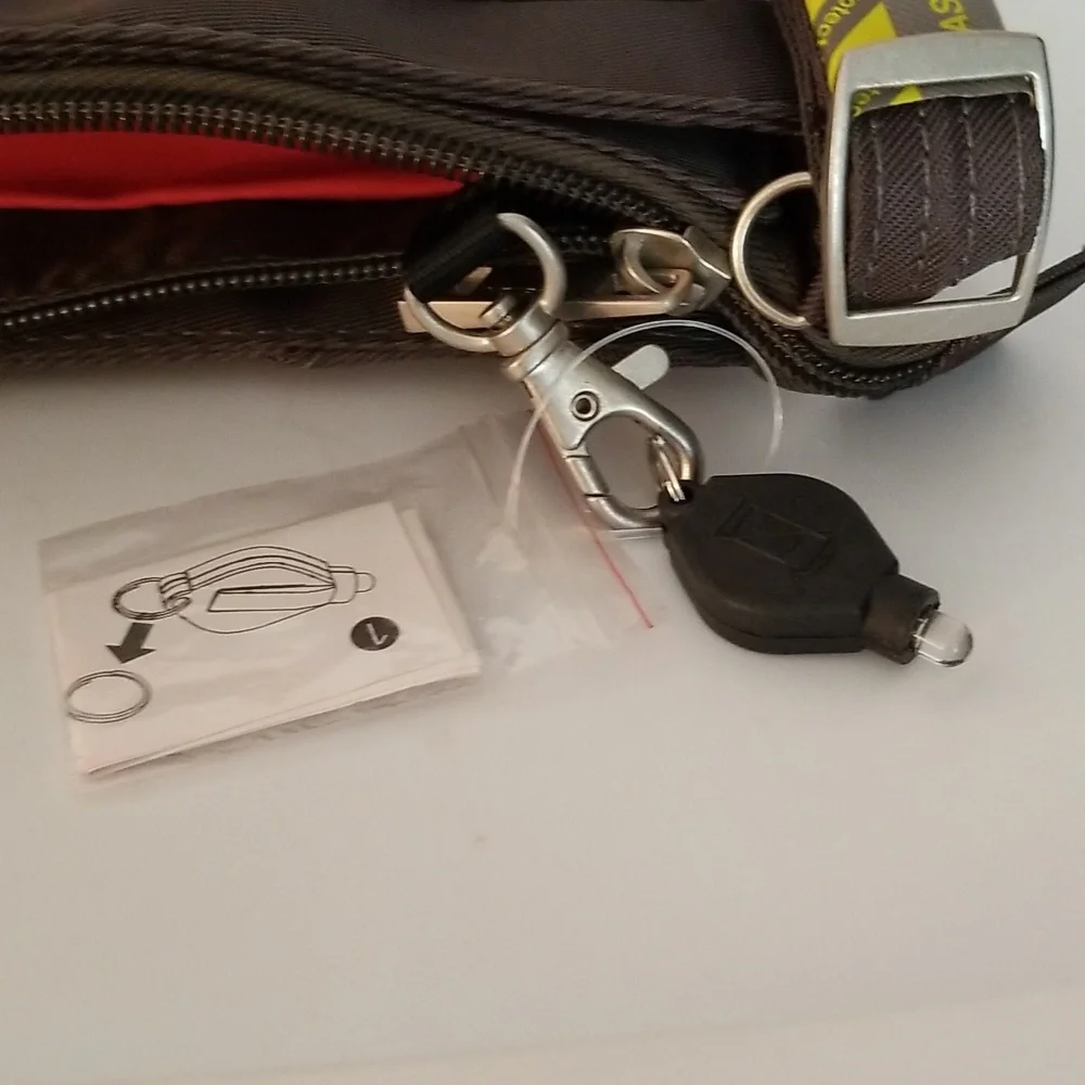 Travelon stylish dark